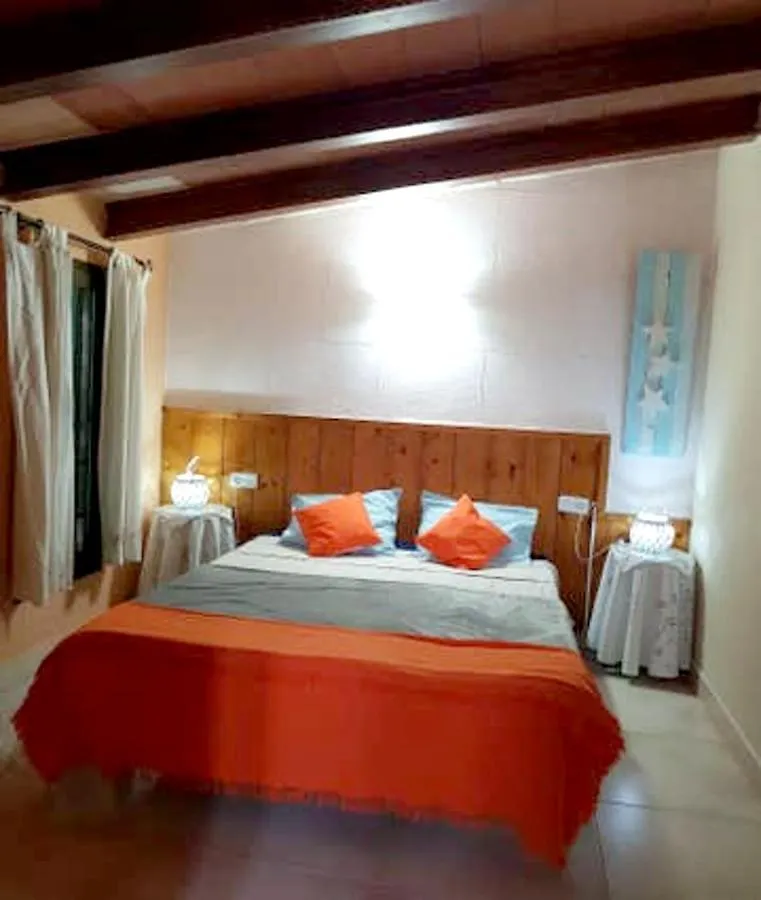2 Bedrooms House With Private Pool Enclosed Garden And Wifi At Campos Campos  Campos (Mallorca)