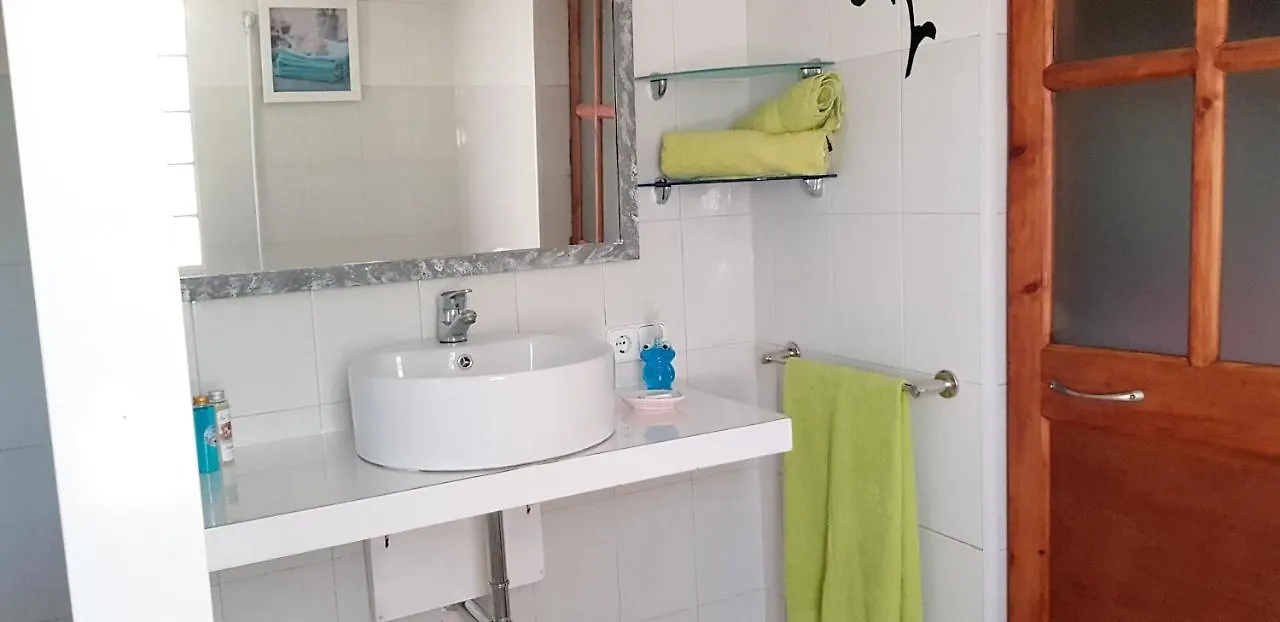 2 Bedrooms House With Private Pool Enclosed Garden And Wifi At Campos Campos  0*, Campos (Mallorca)